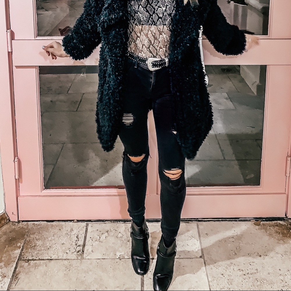 PacSun black distressed Jeggings.